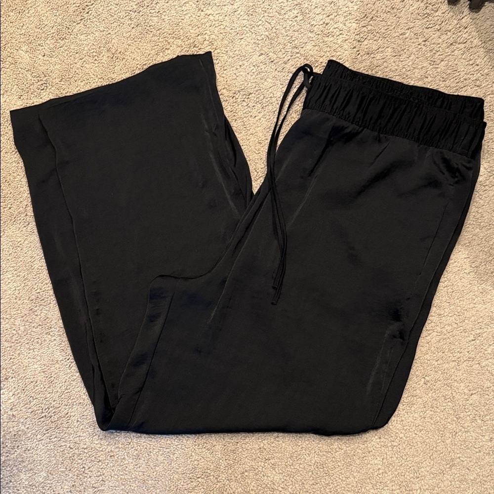 H&M Women's Silky Pants - Picture 2 of 4